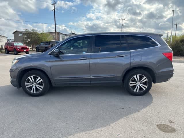 Thumbnail: 2016 Honda Pilot - 2
