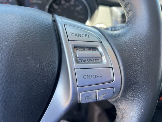 Thumbnail: 2014 Nissan Rogue - 12