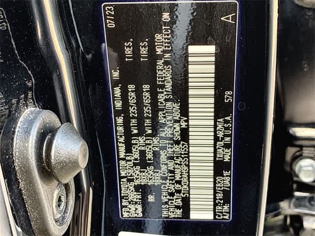 Thumbnail: 2023 Toyota Highlander - 39