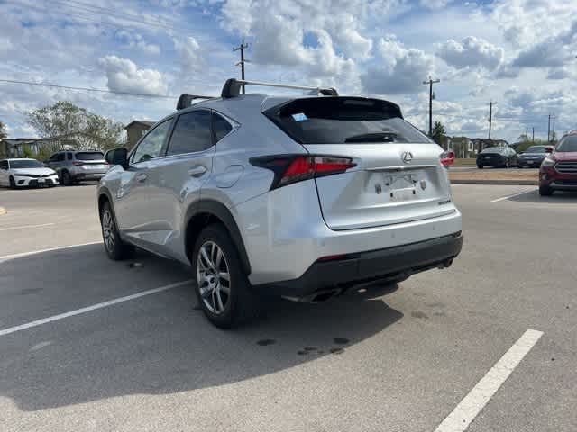 2016 Lexus NX 200t Luxury photo 3