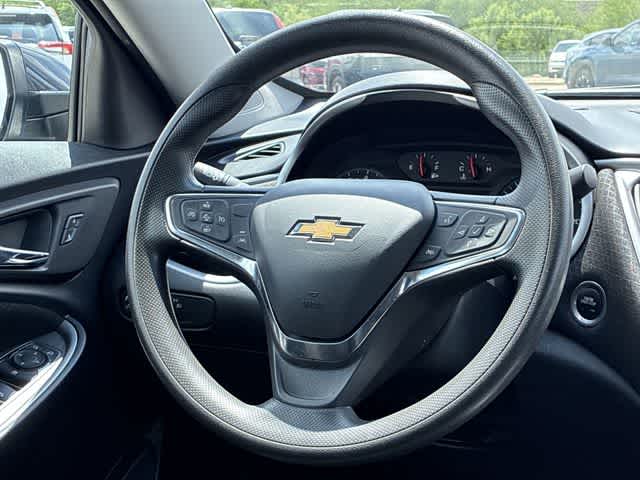 Thumbnail: 2023 Chevrolet Malibu - 23