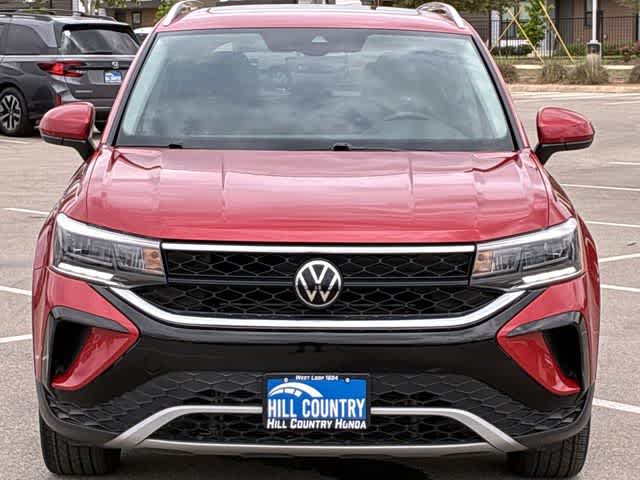 Thumbnail: 2022 Volkswagen Taos - 9