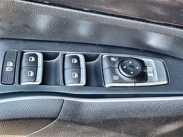 Thumbnail: 2023 Kia Sorento - 38