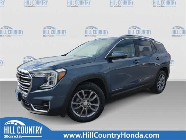 2024 GMC Terrain SLT's photo