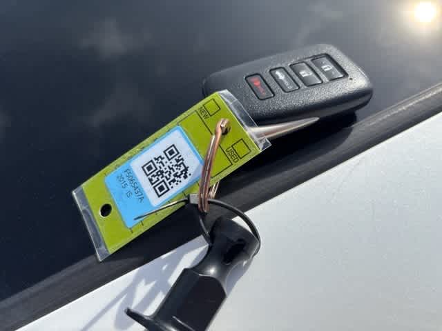 Thumbnail: 2015 Lexus IS - 23