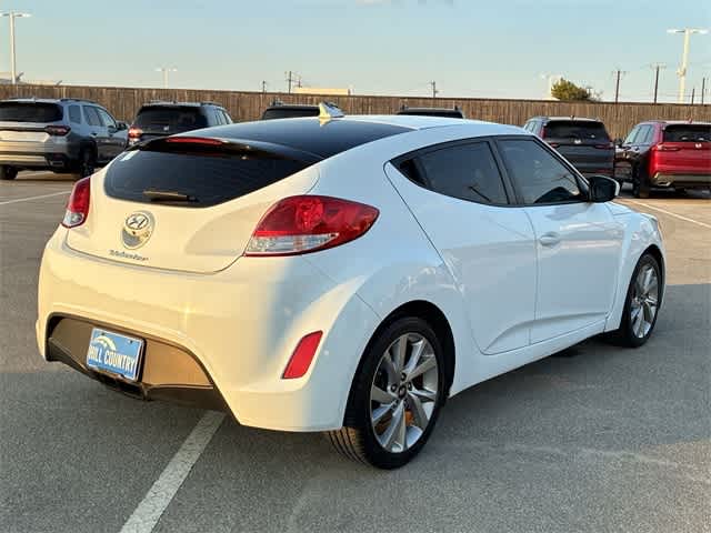 Thumbnail: 2016 Hyundai Veloster - 6