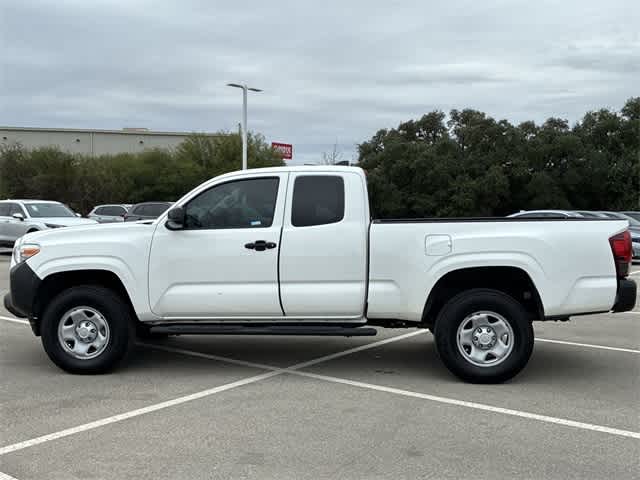 Thumbnail: 2019 Toyota Tacoma - 3