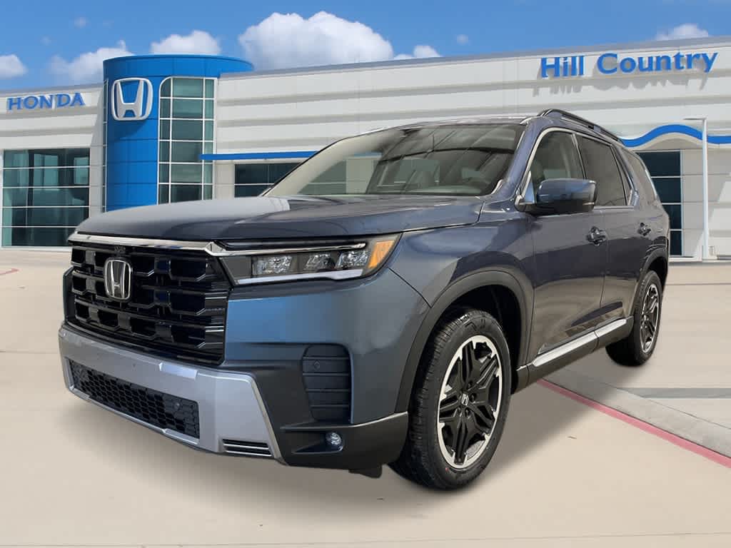 2026 Honda Pilot Touring AWD's photo