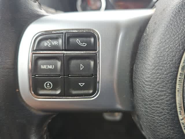 Thumbnail: 2016 Jeep Wrangler - 23