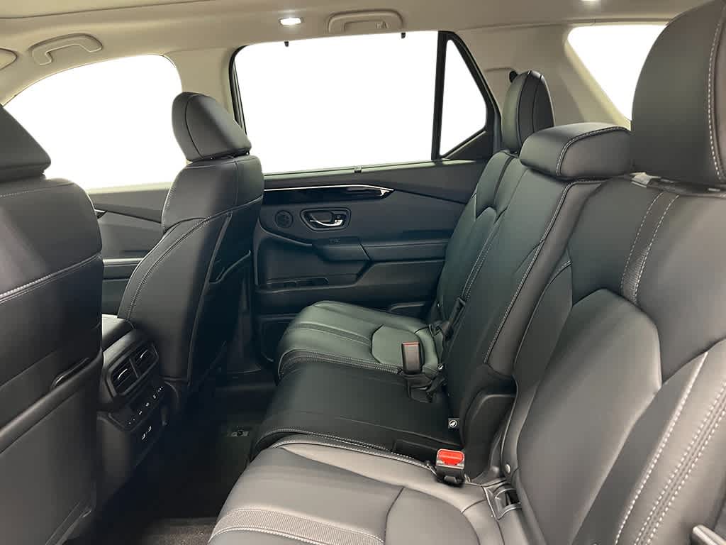 Thumbnail: 2025 Honda Pilot - 30