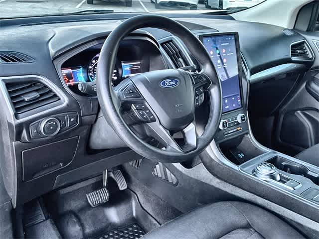 Thumbnail: 2022 Ford Edge - 2