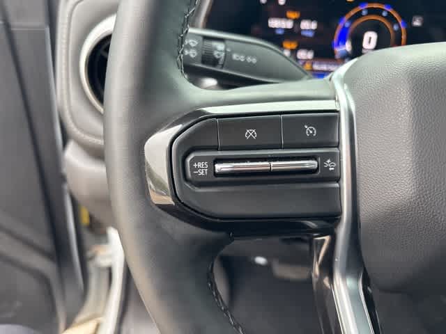 Thumbnail: 2024 Chevrolet Colorado - 11