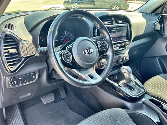 2020 Kia Soul EX photo 2