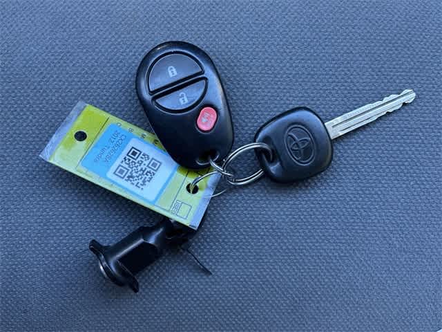 Thumbnail: 2012 Toyota Tundra - 35