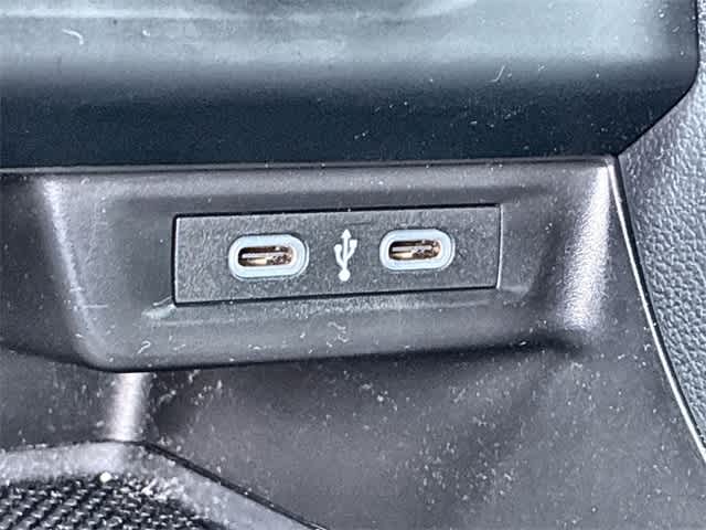 Thumbnail: 2023 Volkswagen Jetta - 32