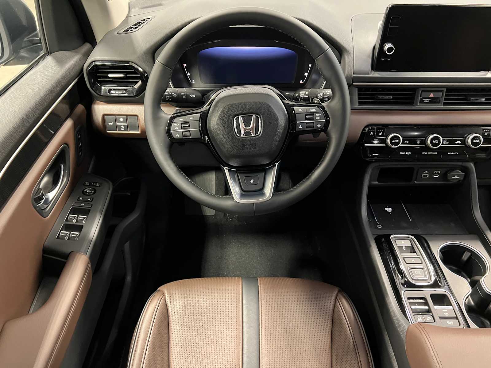 Thumbnail: 2025 Honda Pilot - 18