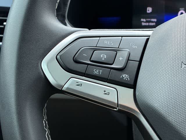 Thumbnail: 2022 Volkswagen Taos - 26