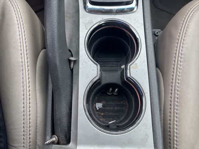 Thumbnail: 2011 Ford Fusion - 16