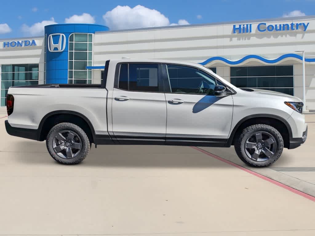 Thumbnail: 2026 Honda Ridgeline - 6