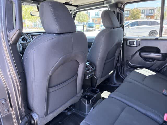 Thumbnail: 2022 Jeep Wrangler - 19