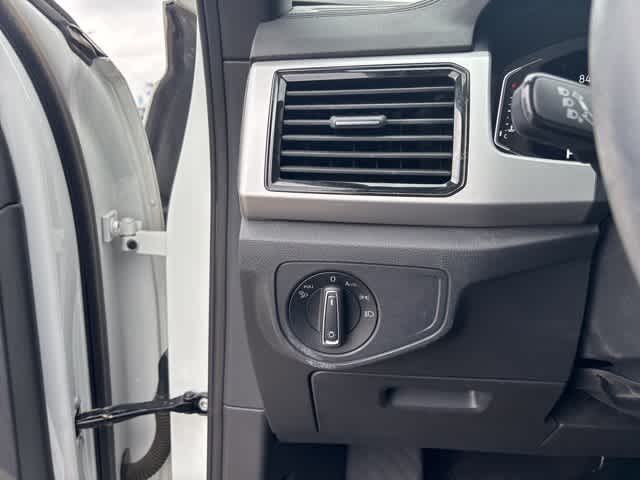 Thumbnail: 2023 Volkswagen Atlas - 10