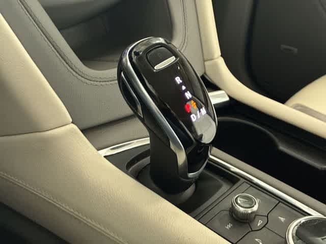 Thumbnail: 2021 Cadillac XT6 - 35