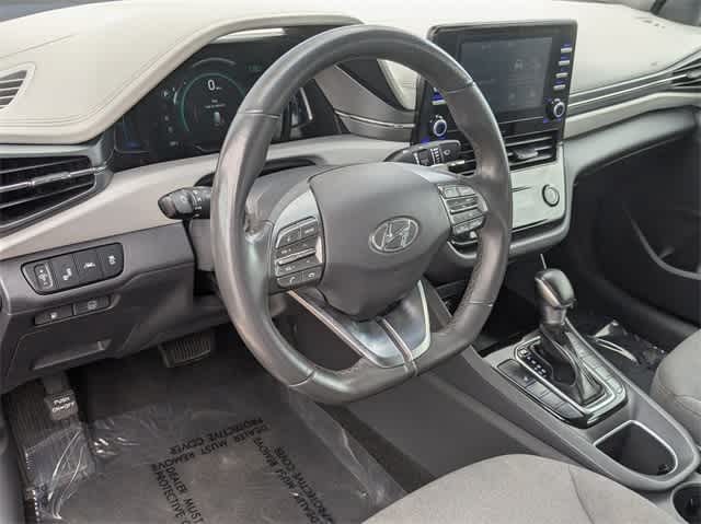 Used 2020 Hyundai IONIQ SE with VIN KMHC75LC6LU242621 for sale in San Antonio, TX