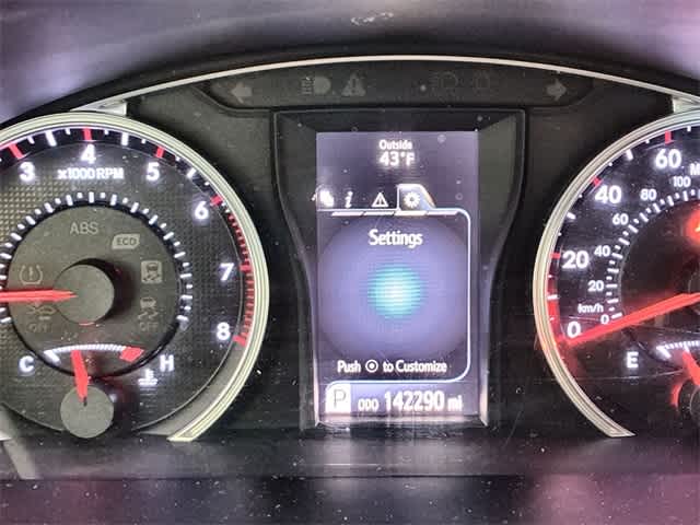 Thumbnail: 2016 Toyota Camry - 33