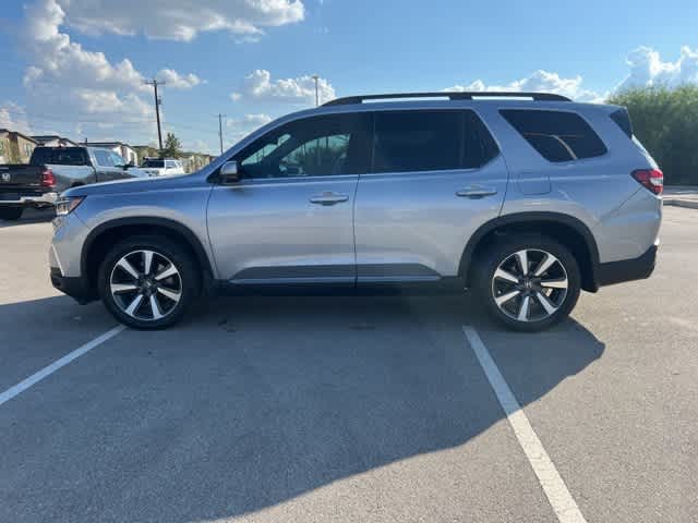 Thumbnail: 2023 Honda Pilot - 2