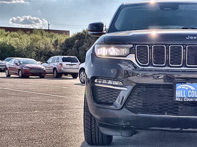 Thumbnail: 2023 Jeep Grand Cherokee - 10