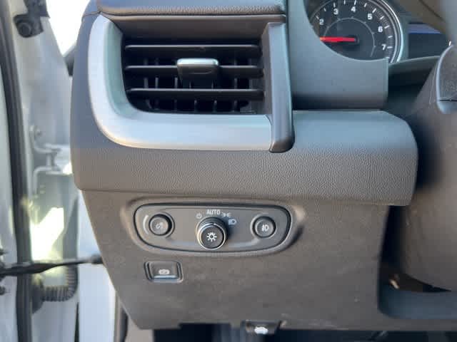 Thumbnail: 2023 GMC Terrain - 10