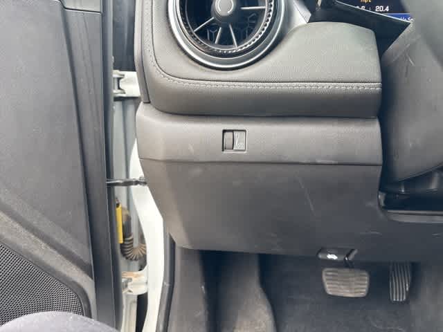 Thumbnail: 2024 Chevrolet Colorado - 10