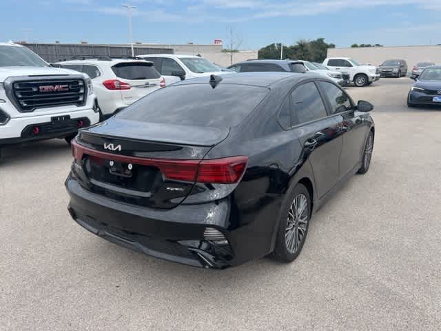 Thumbnail: 2024 Kia Forte - 5