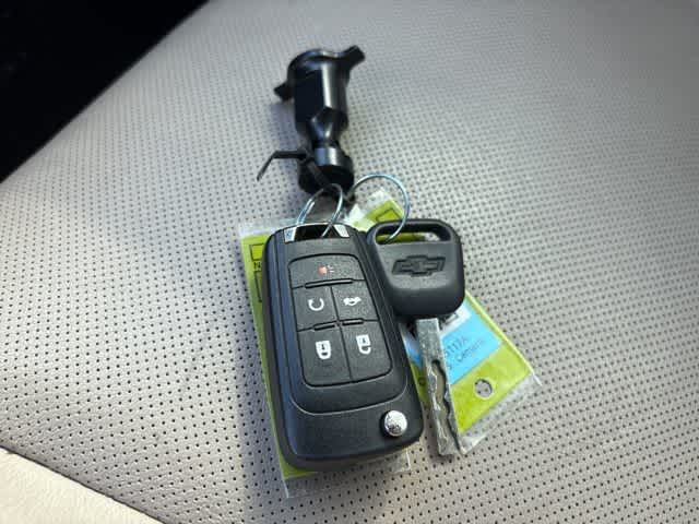 Thumbnail: 2015 Chevrolet Camaro - 25