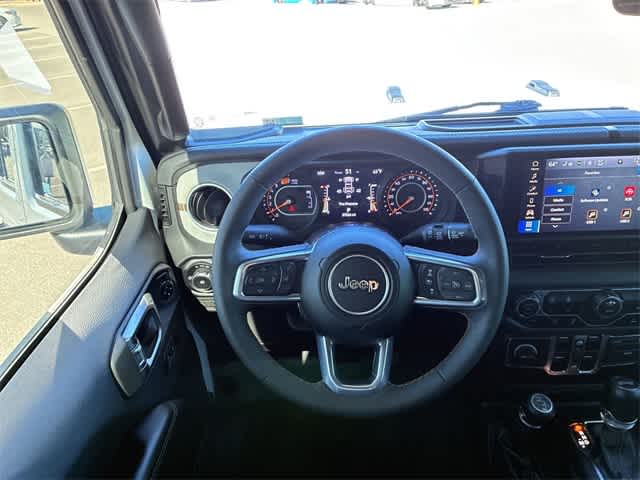 Thumbnail: 2024 Jeep Wrangler - 23