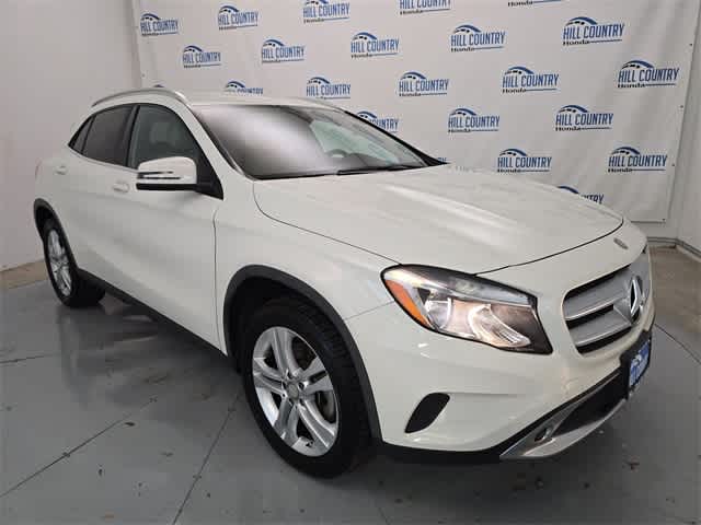 Thumbnail: 2017 Mercedes-Benz GLA - 8