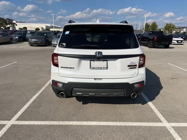 Thumbnail: 2023 Honda Passport - 4
