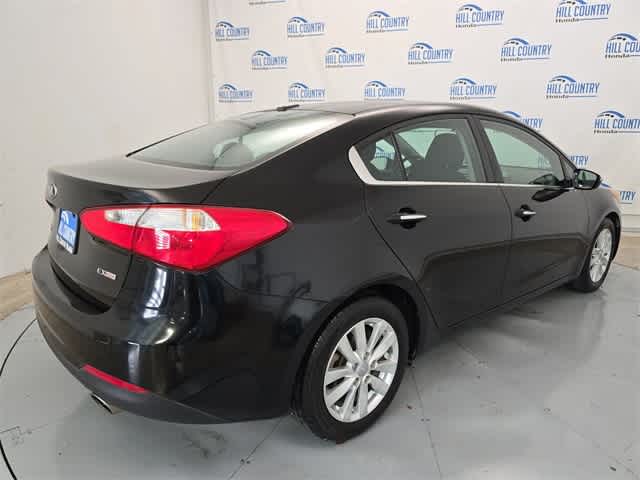 Thumbnail: 2015 Kia Forte - 6