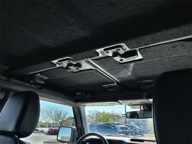 Thumbnail: 2025 Ford Bronco - 30