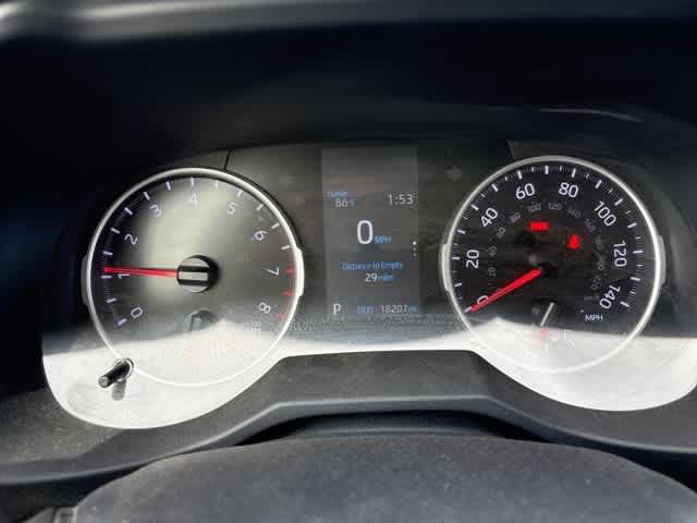 Thumbnail: 2022 Toyota RAV4 - 15