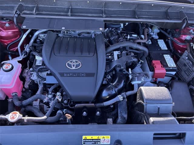 Thumbnail: 2023 Toyota Highlander - 15