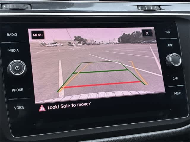 Thumbnail: 2019 Volkswagen Tiguan - 32