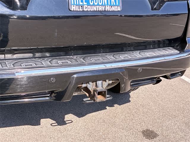 Thumbnail: 2015 Toyota 4Runner - 38