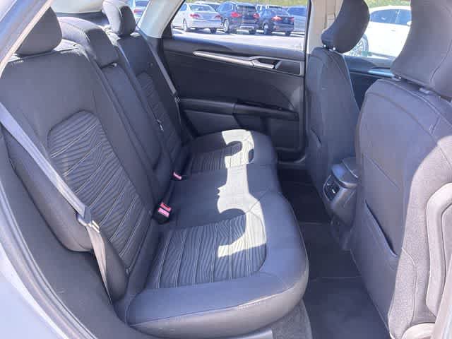 Thumbnail: 2016 Ford Fusion - 22