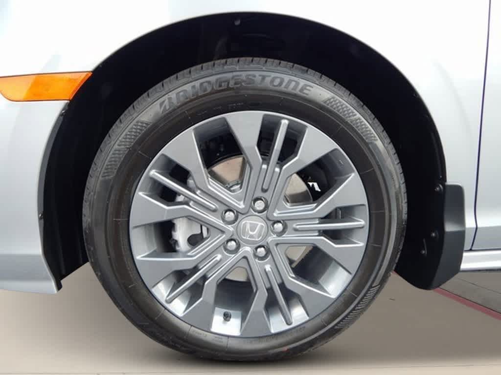 Thumbnail: 2026 Honda Odyssey - 9