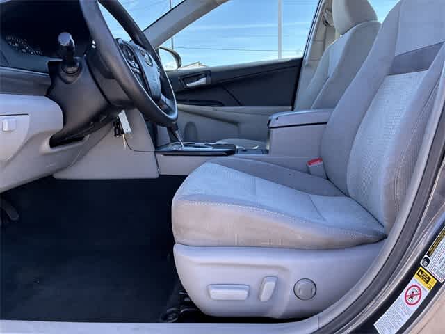 Thumbnail: 2014 Toyota Camry - 18