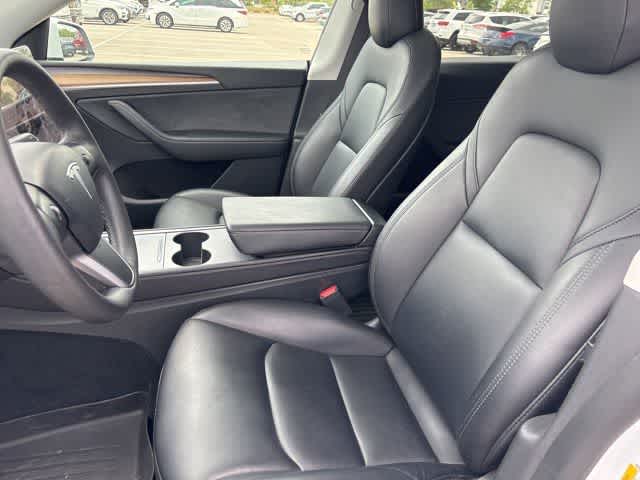 Thumbnail: 2022 Tesla Model Y - 11