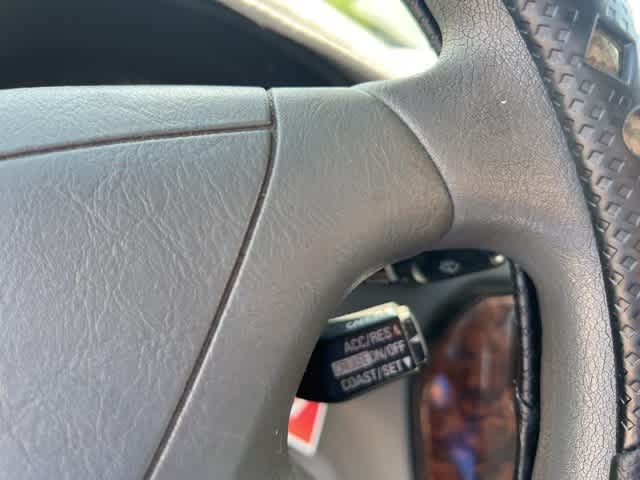 Thumbnail: 2001 Mitsubishi Galant - 13
