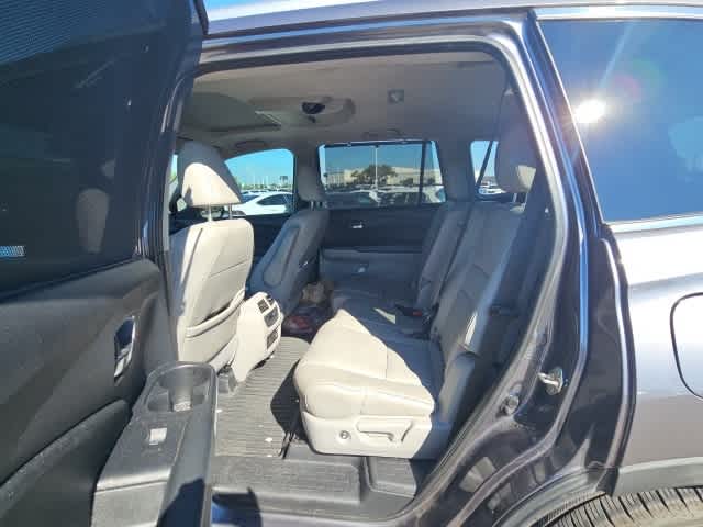 Thumbnail: 2019 Honda Pilot - 21