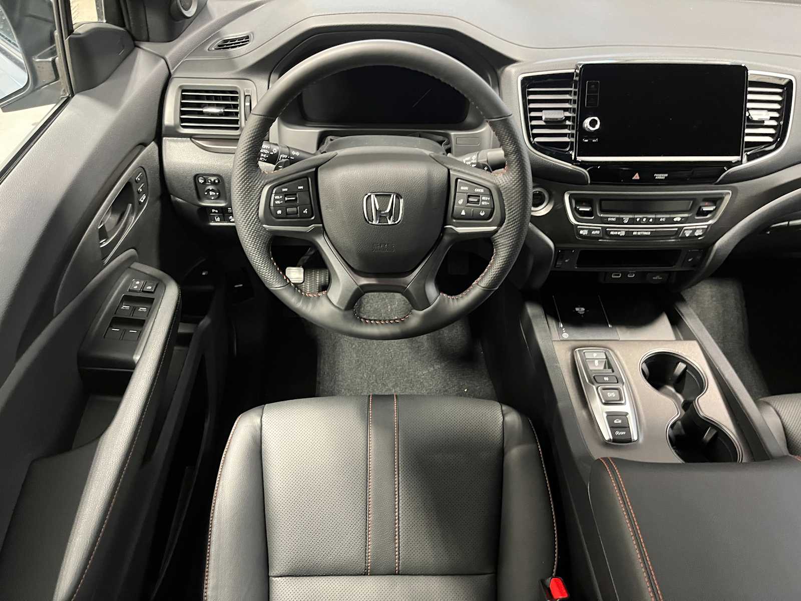 Thumbnail: 2025 Honda Ridgeline - 14